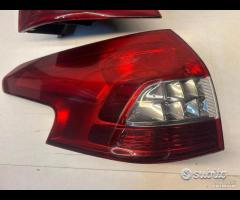 Fanale posteriore dx sx citroen c5 sw 3 serie - 10