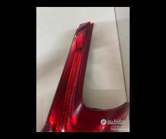 Fanale posteriore dx led volvo v40 cross country 3
