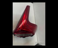 Fanale posteriore dx led volvo v40 cross country 3