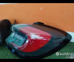 Fanale stop posteriore dx led ford puma oe 2579082