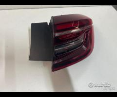 Fanale posteriore led renault clio 5 2023