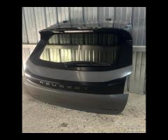 Portellone cofano posteriore peugeot 208 2020/26