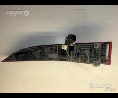 Fanale posteriore destro led jaguar e-pace X540