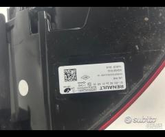Fanale posteriore dx sx dacia sandero stepway 2024 - 12