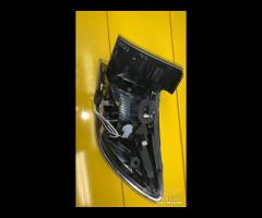 Fanale posteriore led dx sx renault clio 5 2025