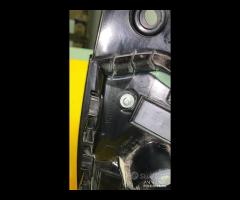 Stop fanale posteriore toyota yaris 4 xp210 2023