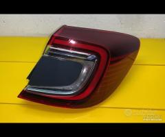 Stop fanale posteriore dx sx renault captur 2022