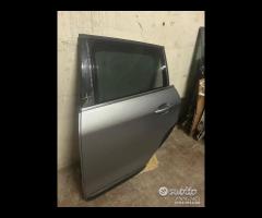 Portiera anteriore posteriore peugeot 2008 2018