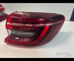 Fanale luce posteriore led renault clio 5 serie