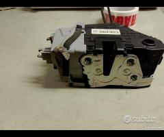 Serratura porta anter poster dx sx hyundai tucson