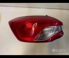 Fanalino portellone ford focus berlina 2019 2024 - 12
