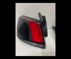 Fanale posteriore sx peugeot 3008 16-23 9810477180 - 2