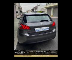 Peugeot 308 2021