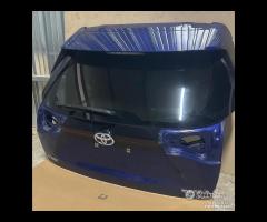 Ricambi toyota yaris cross portellone posteriore