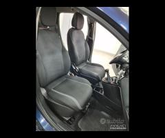 Lancia y 2017 1.2 Benzina - 9