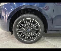 Lancia y 2017 1.2 Benzina - 16