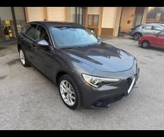 Alfa Romeo Stelvio 2.2 Turbodiesel 210 CV AT8 Q4 B - 10