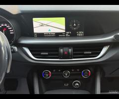 Alfa Romeo Stelvio 2.2 Turbodiesel 210 CV AT8 Q4 B - 17
