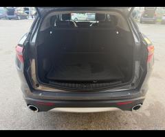 Alfa Romeo Stelvio 2.2 Turbodiesel 210 CV AT8 Q4 B - 21