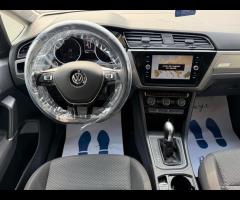Volkswagen Touran 1.6 TDI 115 CV DSG - 13