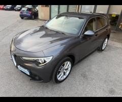 Alfa Romeo Stelvio 2.2 Turbodiesel 210 CV Q4 - 11