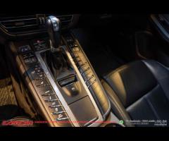 Porsche Macan 2.0 - 8