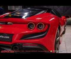 Ferrari F8 Tributo - 17
