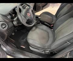 Fiat Punto 1.3 MJT II 75 CV 5 porte Lounge - 9