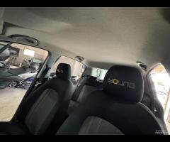 Fiat Punto 1.3 MJT II 75 CV 5 porte Lounge - 12