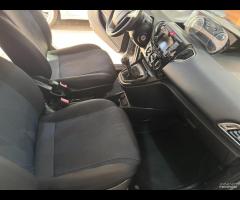 Lancia Ypsilon NEW 1.2 69 CV 5 porte Gold - 11