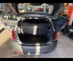 Lancia Ypsilon NEW 1.2 69 CV 5 porte Gold - 13