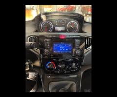 Lancia Ypsilon NEW 1.2 69 CV 5 porte Gold - 15