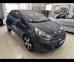 Kia Rio 1.4 CRDi 90 cv. EX PLUS OK NEOPATENTATI