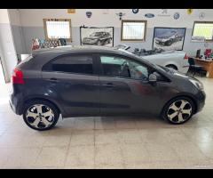 Kia Rio 1.4 CRDi 90 cv. EX PLUS OK NEOPATENTATI
