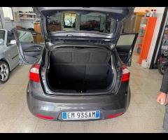 Kia Rio 1.4 CRDi 90 cv. EX PLUS OK NEOPATENTATI - 8
