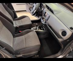 Toyota Yaris 1.5 Hybrid AUTOMATICA Business OK NEO - 11