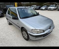 Peugeot 106 1.1i cat 3 porte Open Neopatentati