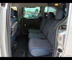 Citroen Berlingo 1.6 HDi 110CV FAP Multispace UNIC - 22