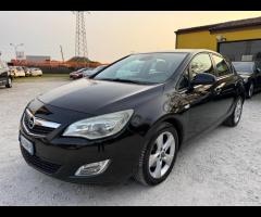 Opel Astra 1.7 CDTI 110CV 5 porte Cosmo