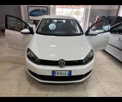 Volkswagen Golf 1.6 TDI 105 cv. 5p. Highline OK NE - 6