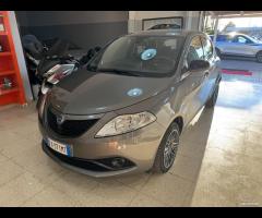 Lancia NEW Ypsilon 1.2 69 CV 5 porte Gold