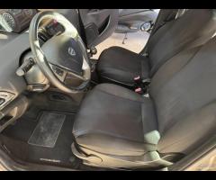 Lancia NEW Ypsilon 1.2 69 CV 5 porte Gold - 10