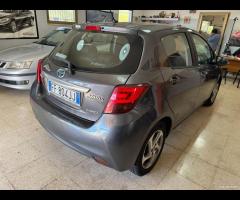 Toyota Yaris 1.5 Hybrid AUTOMATICA Business OK NEO