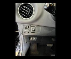 Toyota Yaris 1.5 Hybrid AUTOMATICA Business OK NEO - 14