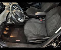 Peugeot 208 PureTech GPL 82 cv Allure NAVIGATORE-R - 8