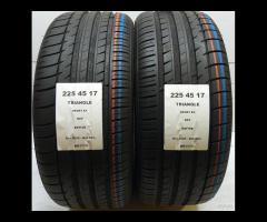 2 GOMME 225 45 17 TRIANGLE BR1773