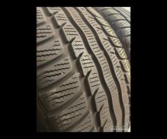 225 40 R18 92V 4 GOMME FORMULA INVERNALI