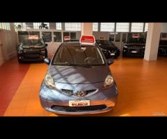 Toyota Aygo 1.0 12V VVT-i 5 porte - 1