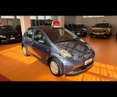 Toyota Aygo 1.0 12V VVT-i 5 porte - 3
