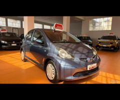 Toyota Aygo 1.0 12V VVT-i 5 porte - 10